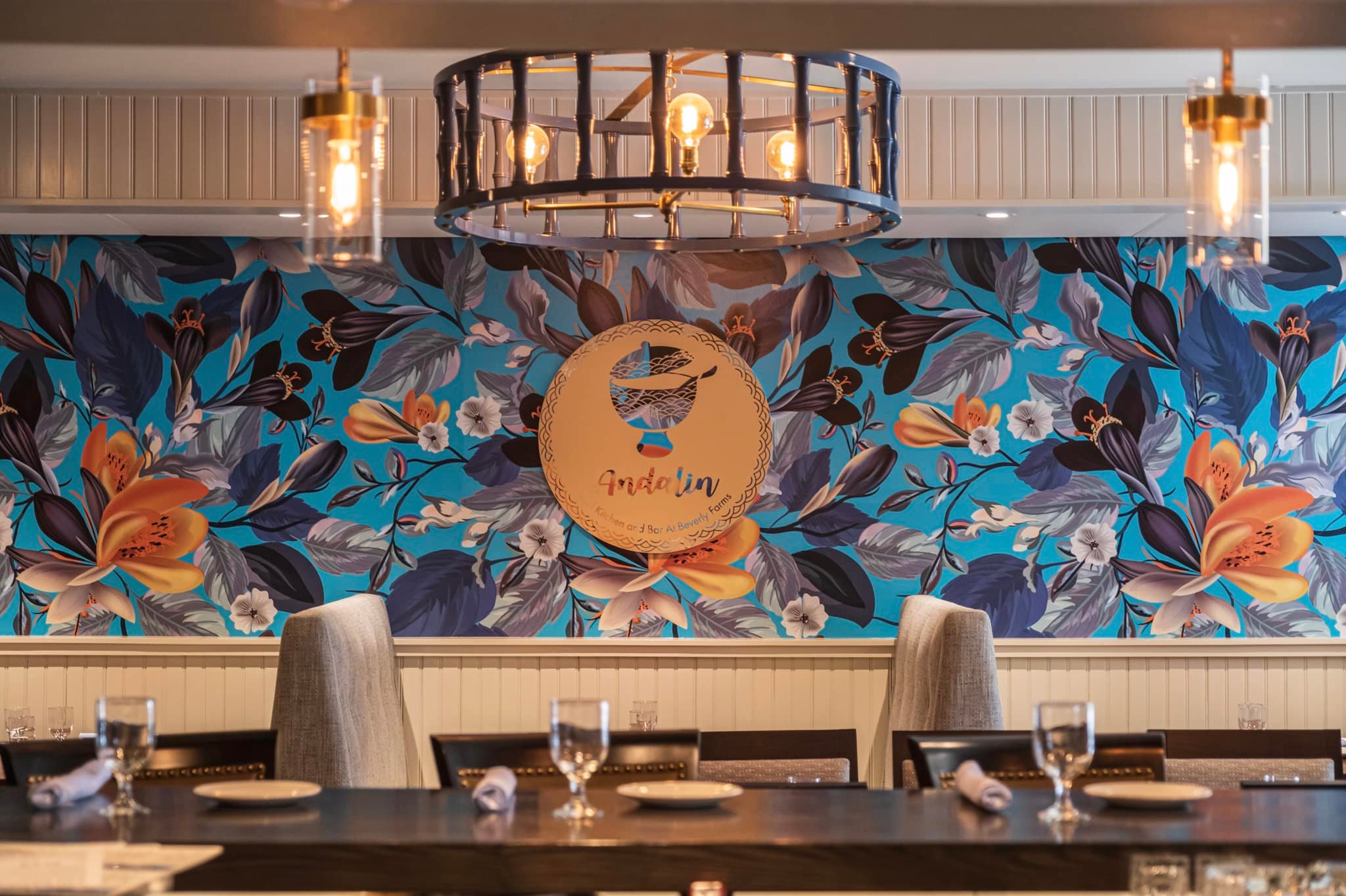 Dining room ambiance